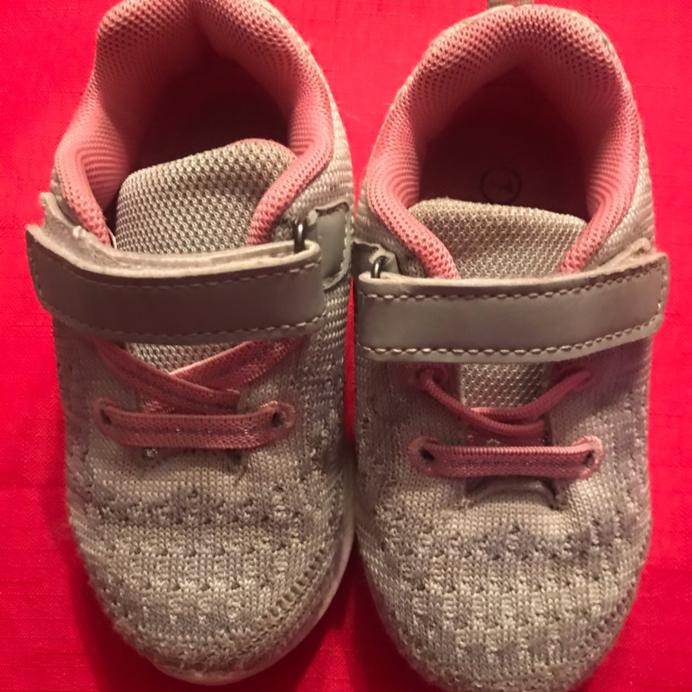 Toddler sneakers